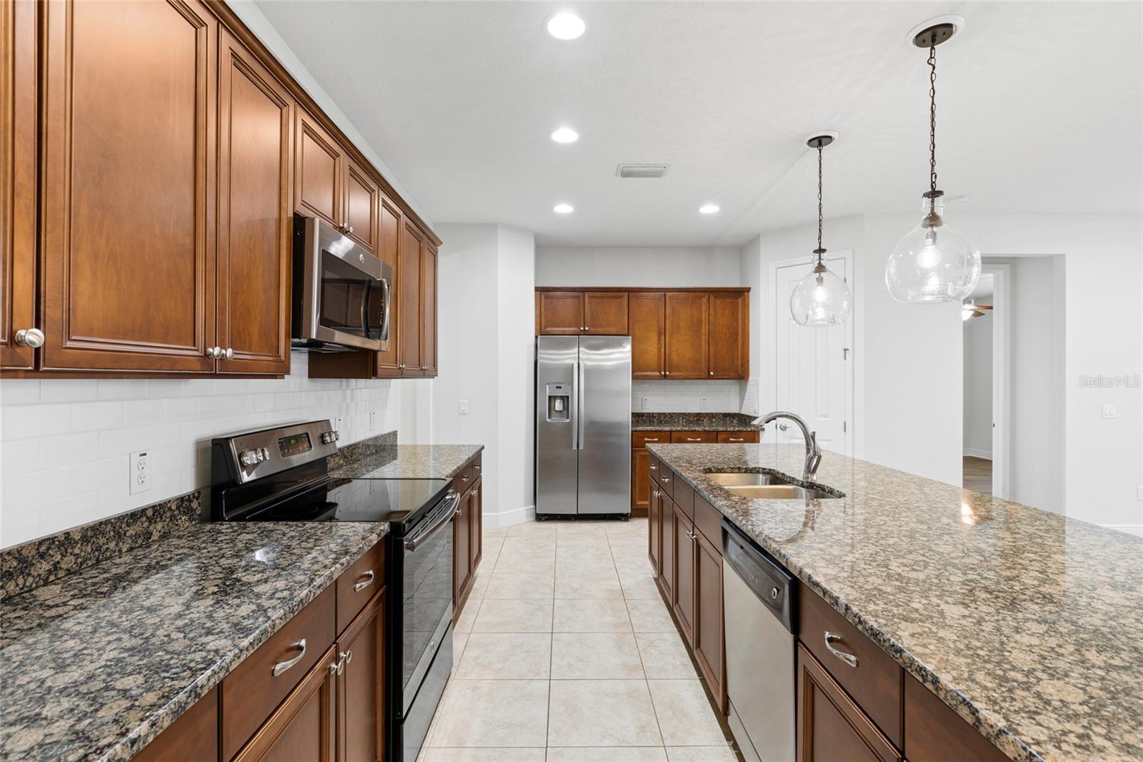 4314 SW 65TH PLACE