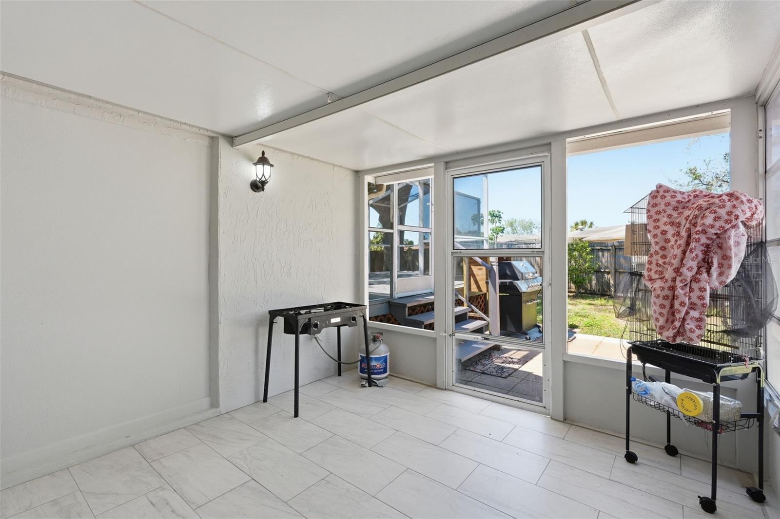 REGENCY PARK - Residential