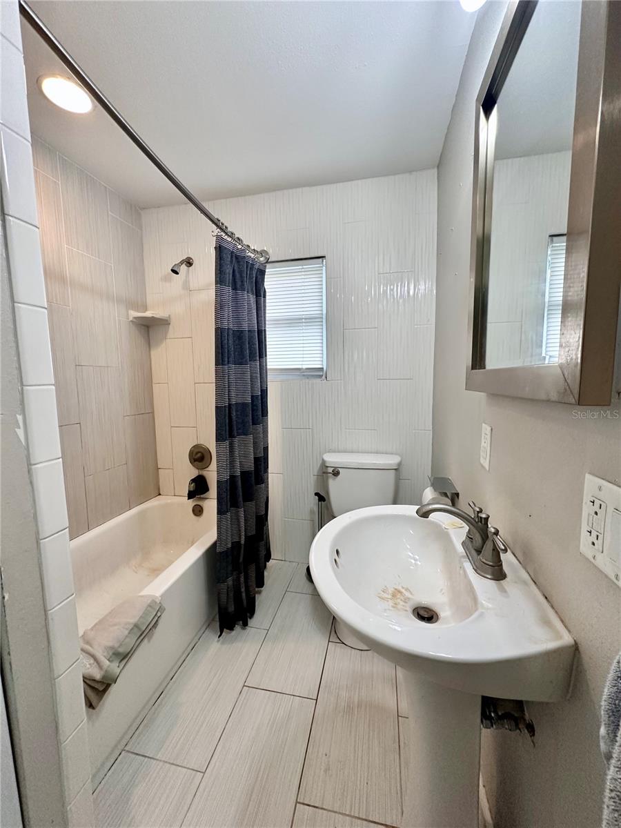 OCALA TERRACE - Residential