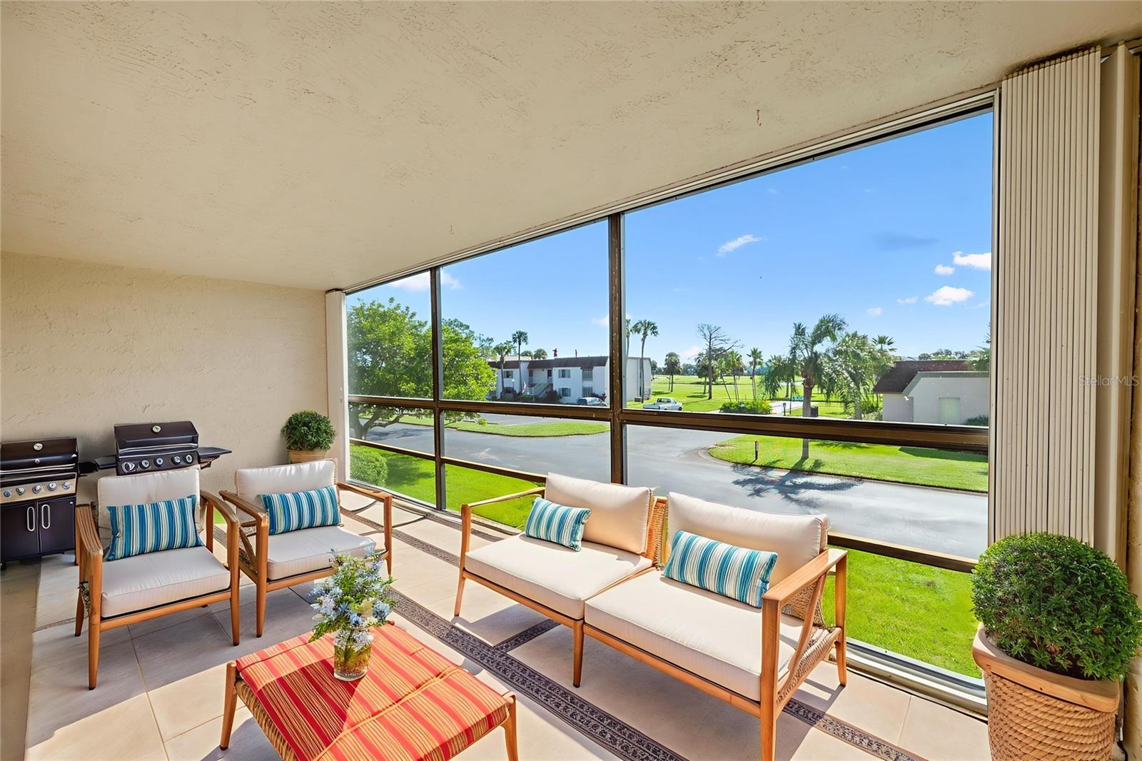 HARBOR GREEN CONDO - Residential
