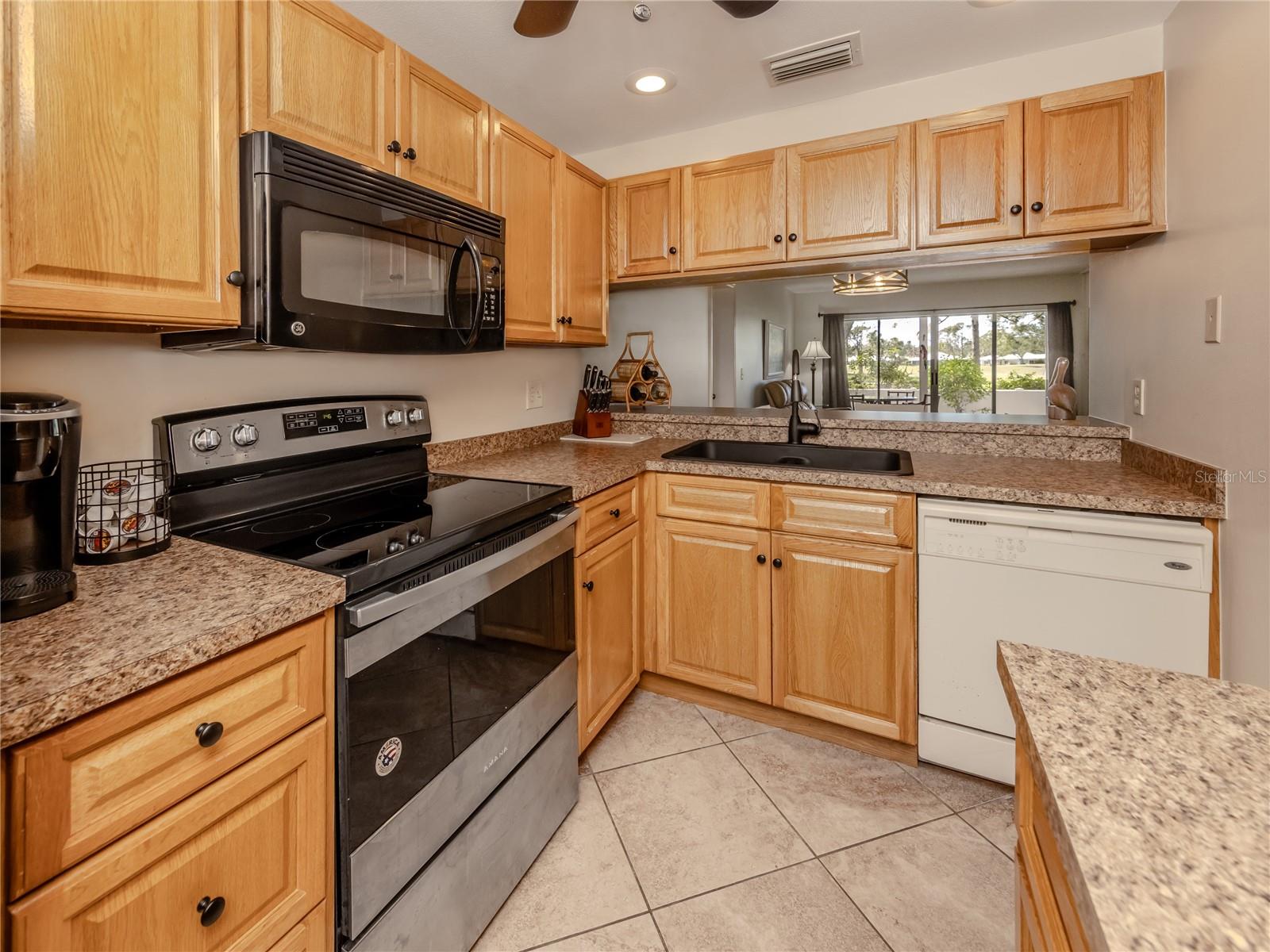 FARMINGTON VISTAS - Residential