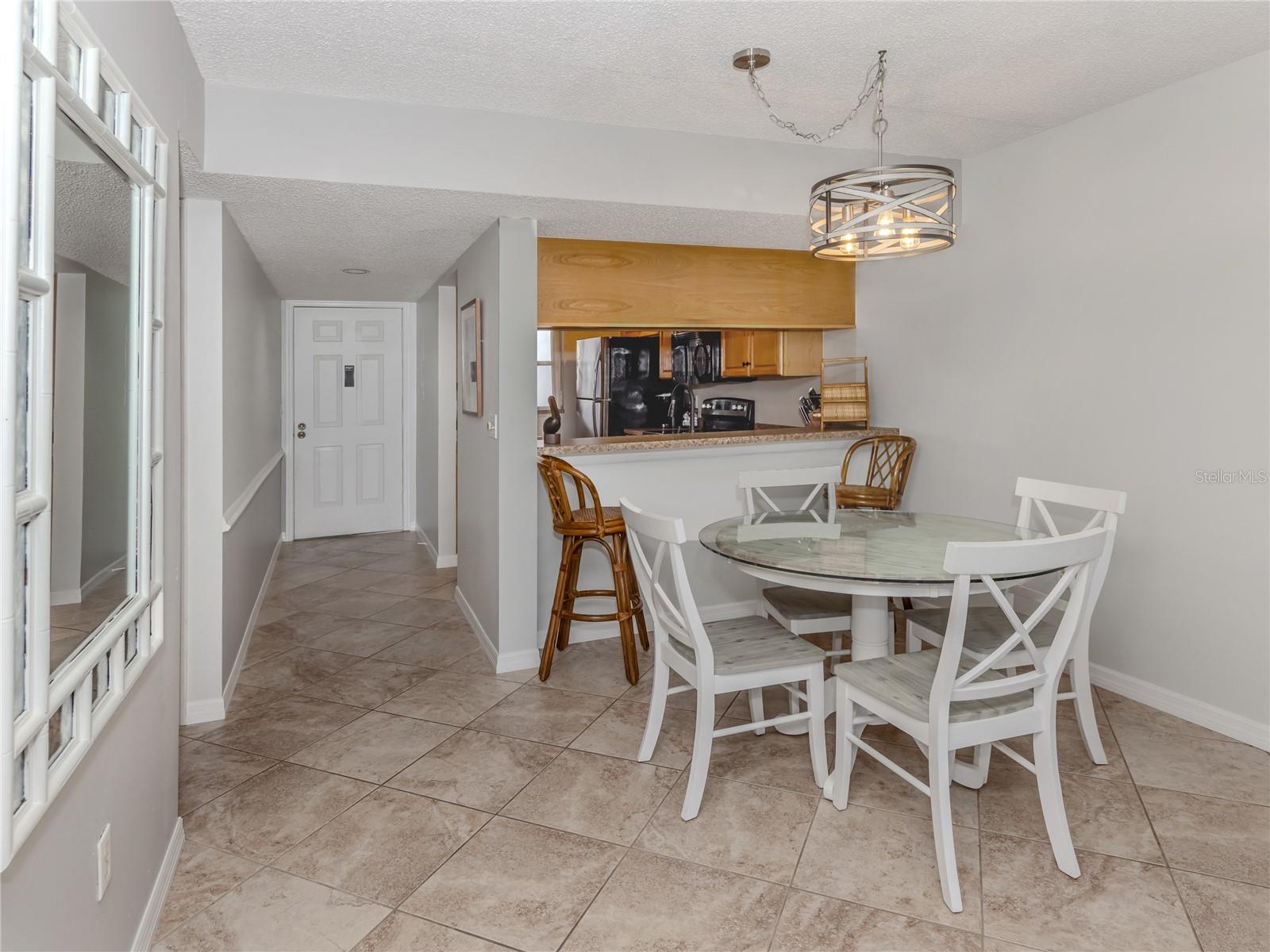 FARMINGTON VISTAS - Residential