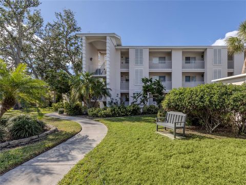 Photo of 437 Cerromar Lane #312, Venice, FL 34293 (MLS # C7516566)