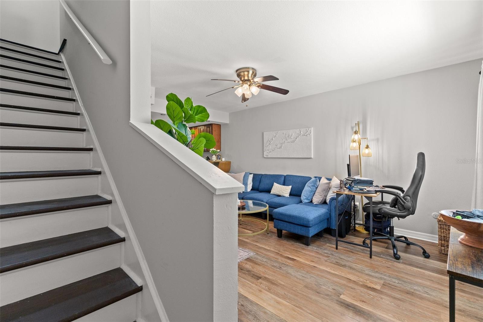 3206 W AZEELE STREET 107