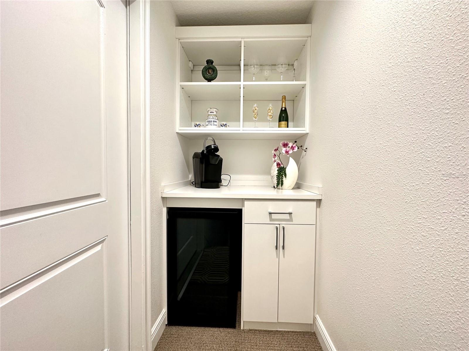 REGENT LANE - Residential