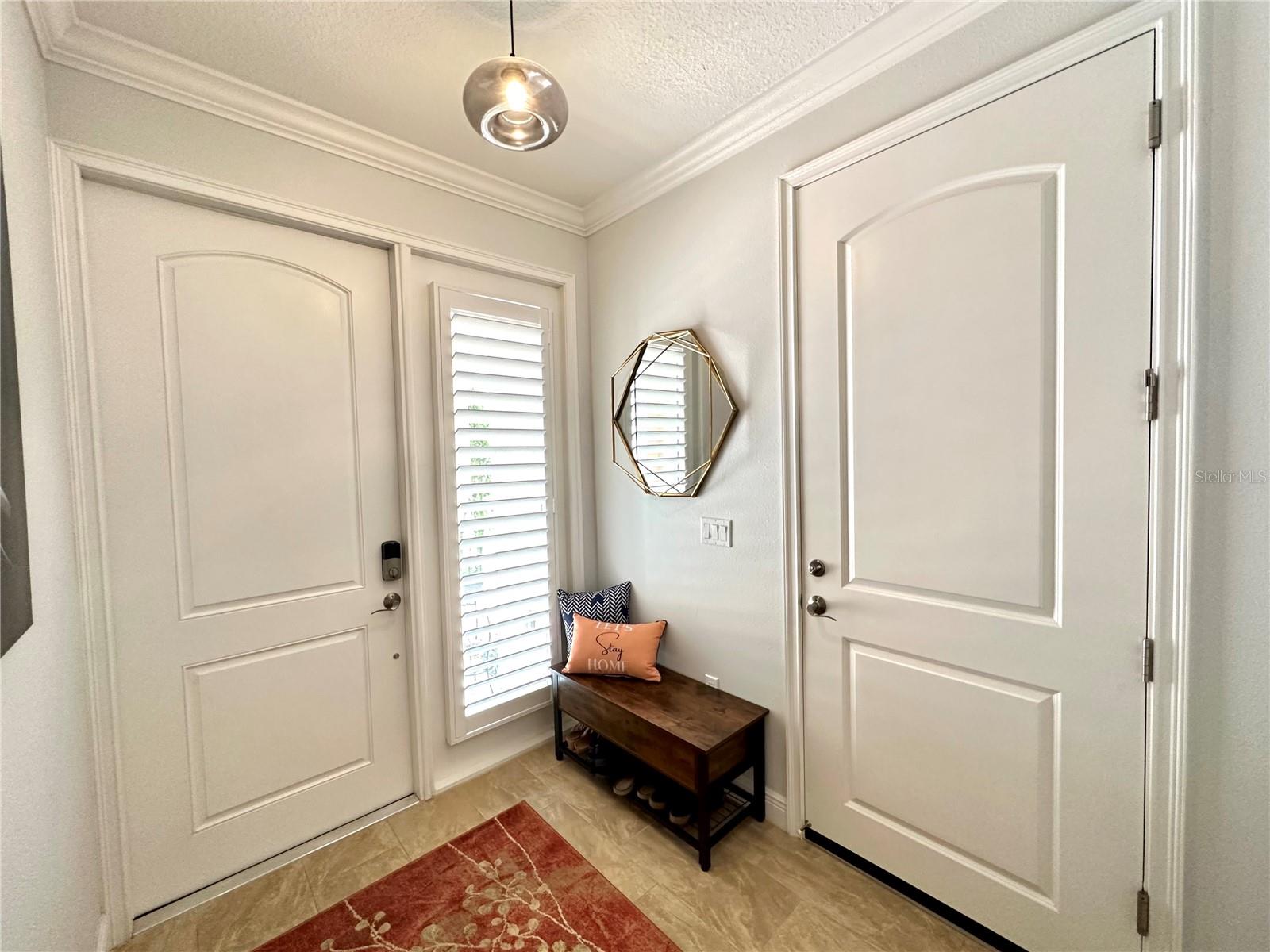 REGENT LANE - Residential