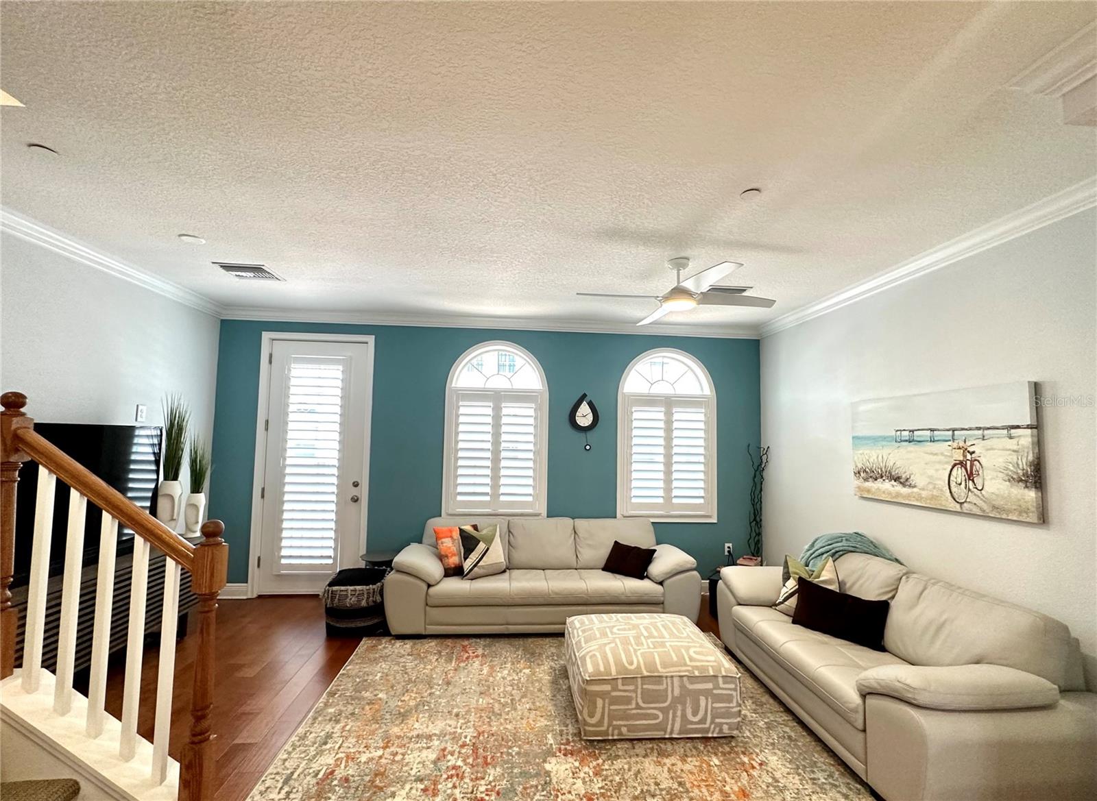 REGENT LANE - Residential