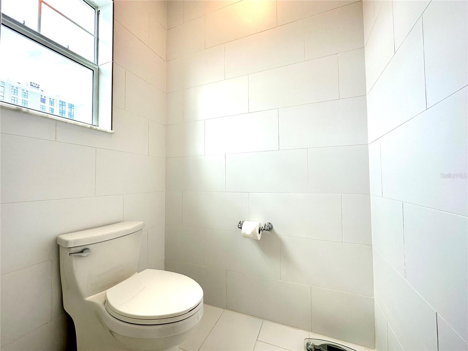 REGENT LANE - Residential