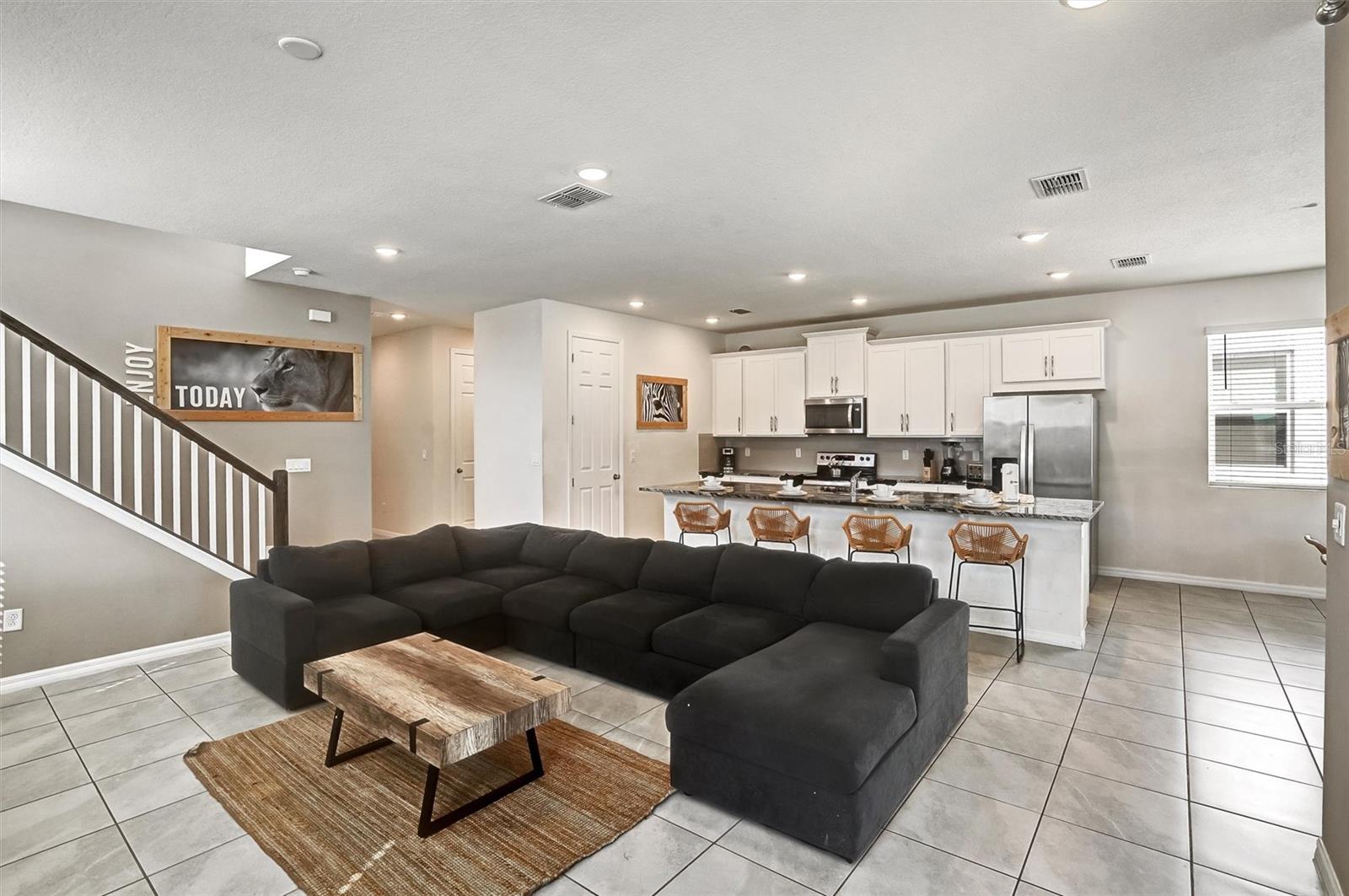 SOLARA RESORT VACATION VILLAS REP - Residential