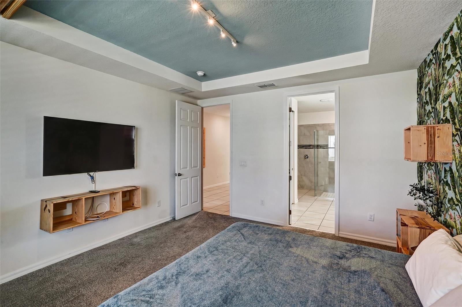 SOLARA RESORT VACATION VILLAS REP - Residential