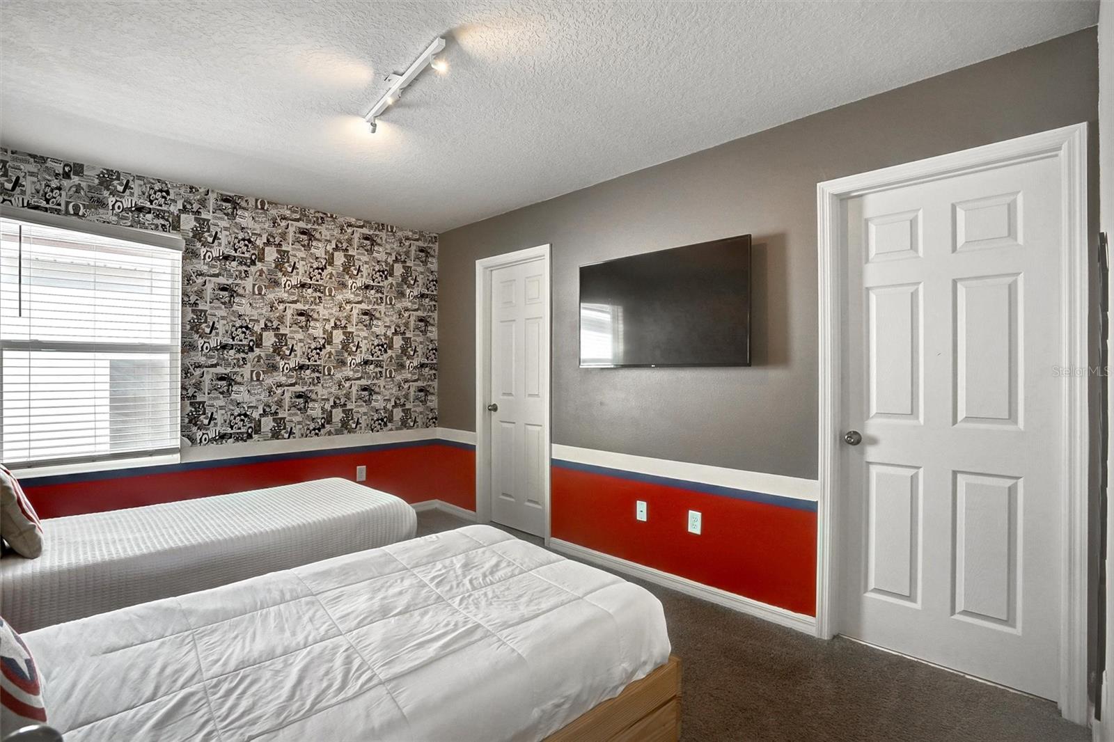 SOLARA RESORT VACATION VILLAS REP - Residential