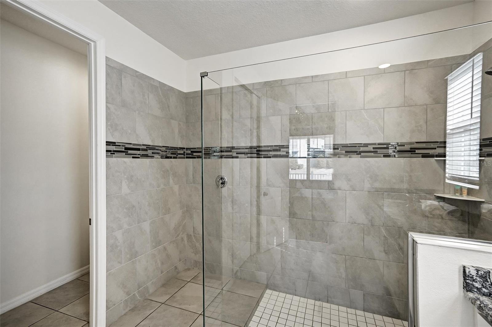 SOLARA RESORT VACATION VILLAS REP - Residential