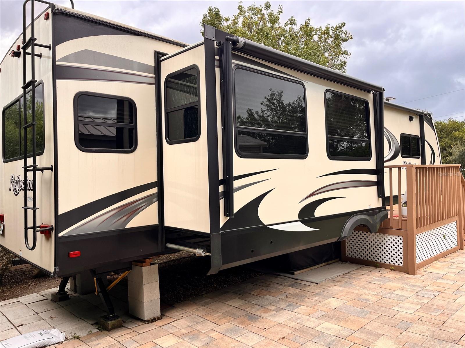 TOWN PARK AT THE WILDERNESS RV PARK ESTATES - Land