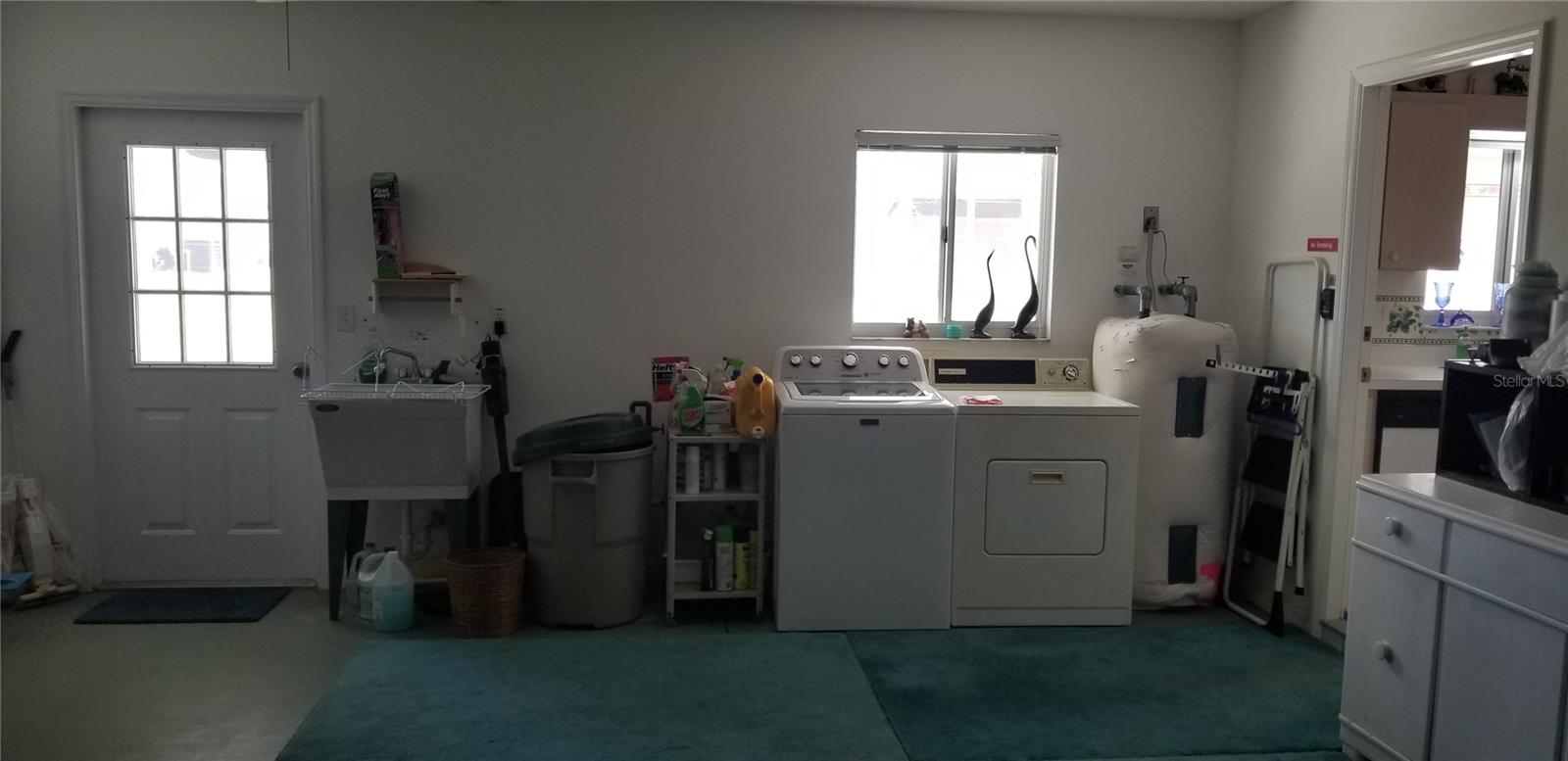 SPRUCE CREEK SOUTH - Residential Lease