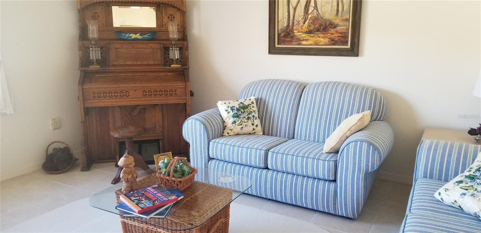 SPRUCE CREEK SOUTH - Residential Lease