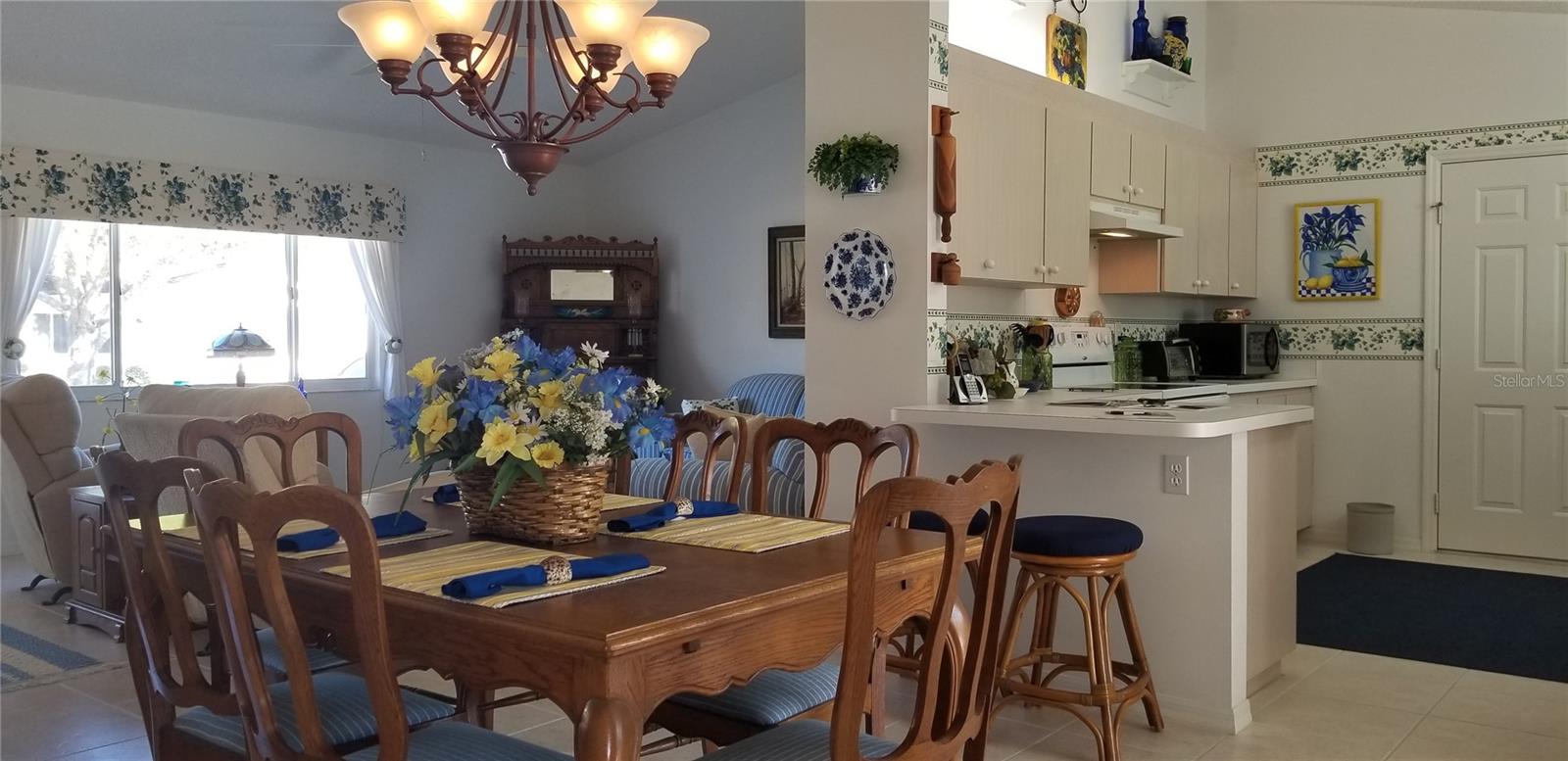 SPRUCE CREEK SOUTH - Residential Lease