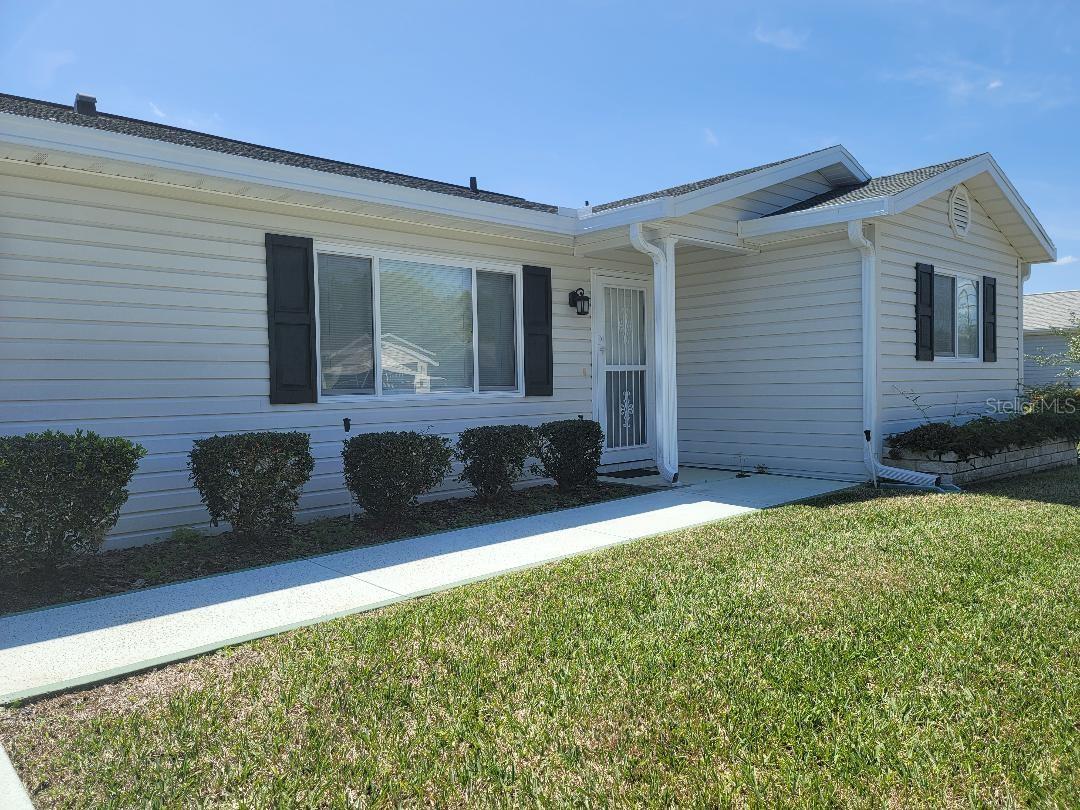 SPRUCE CREEK SOUTH - Residential Lease