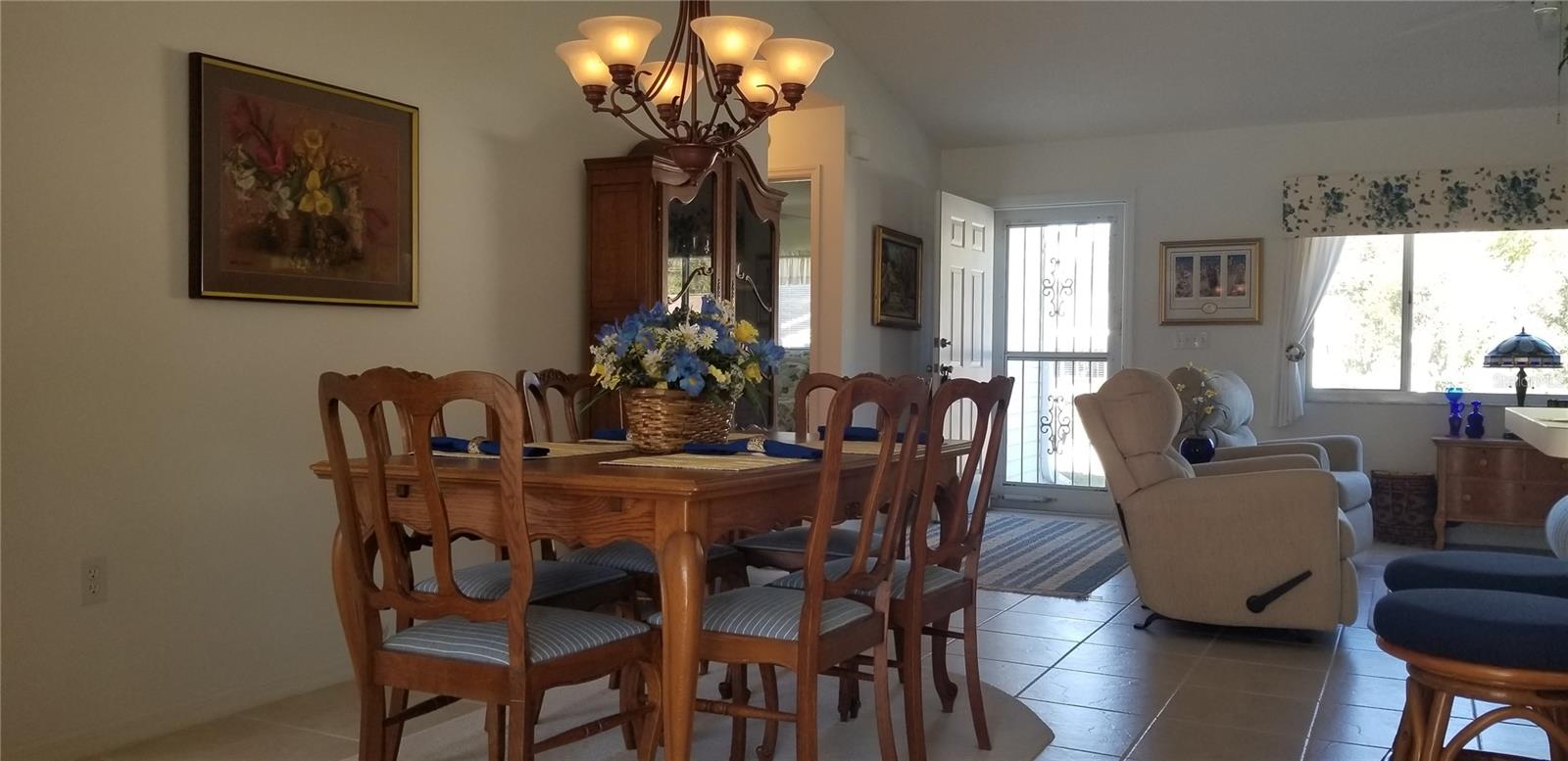 SPRUCE CREEK SOUTH - Residential Lease