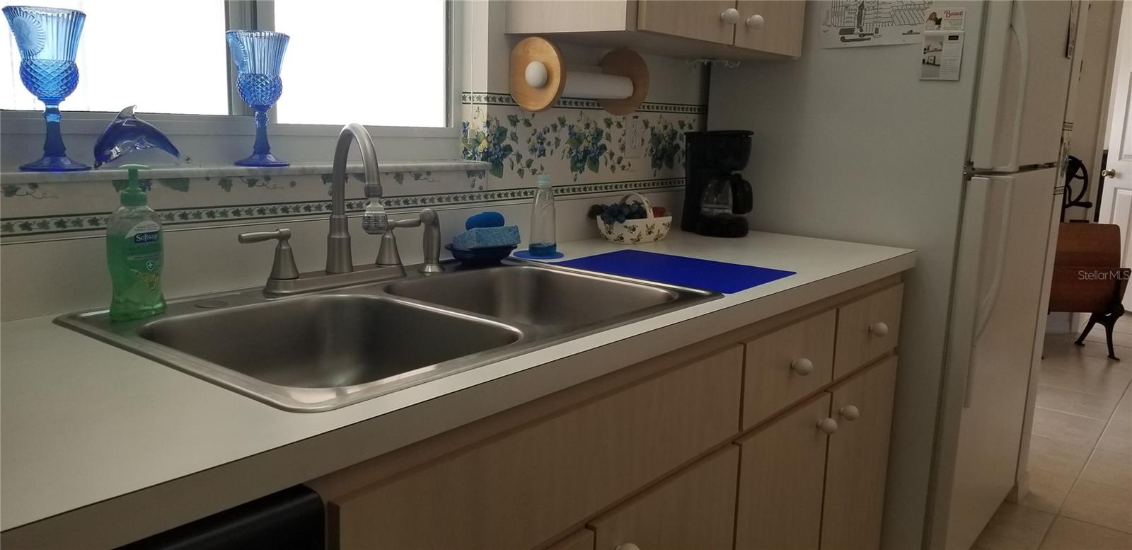 SPRUCE CREEK SOUTH - Residential Lease