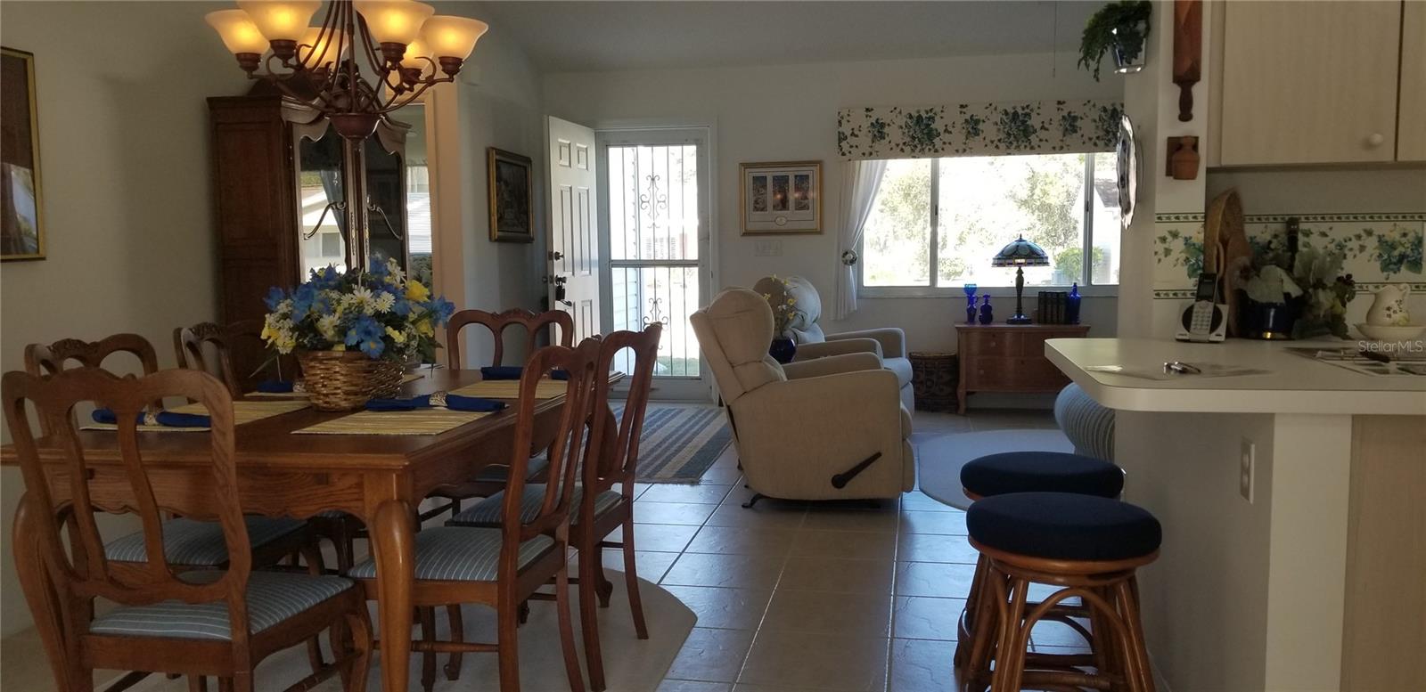 SPRUCE CREEK SOUTH - Residential Lease