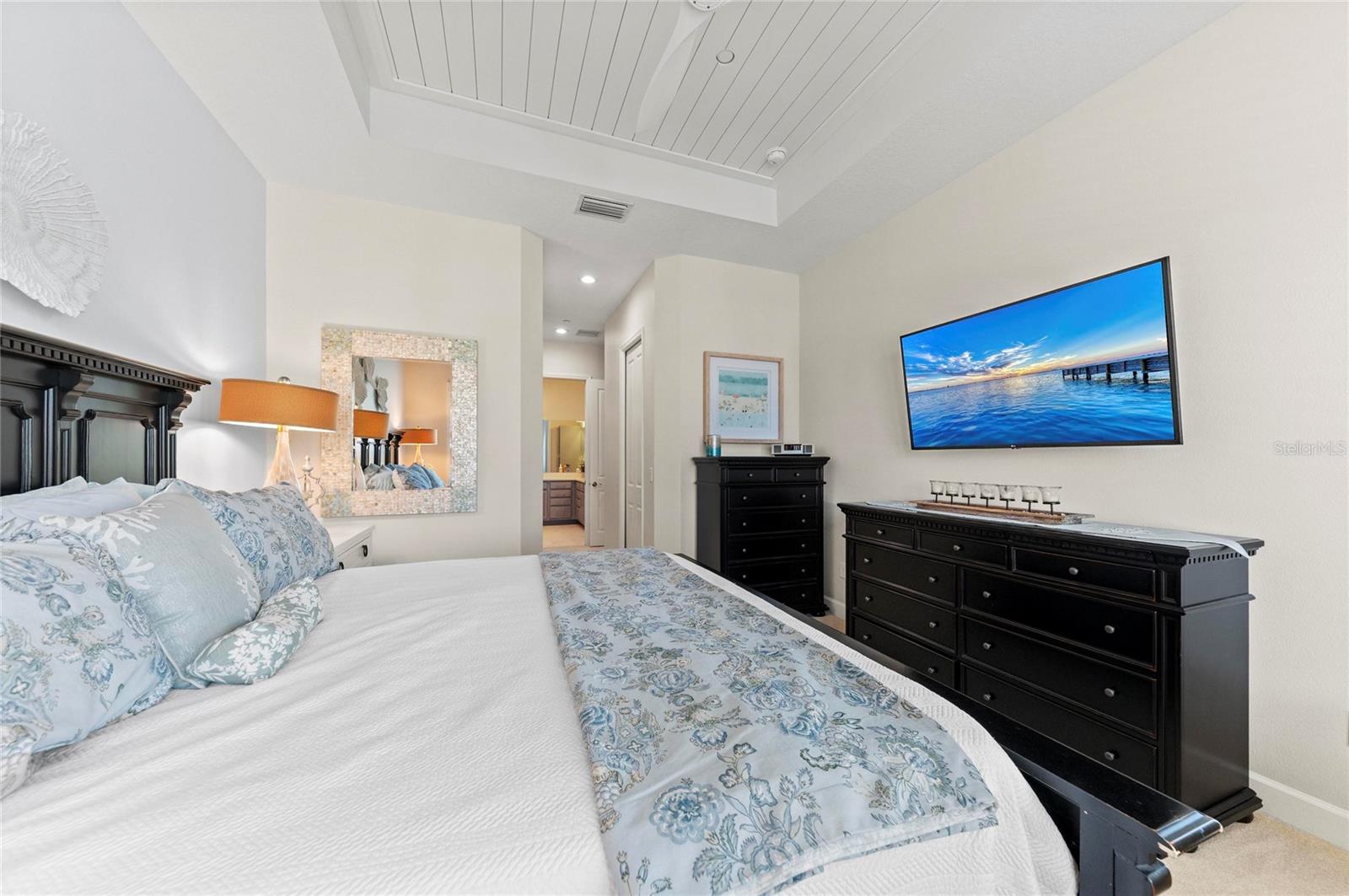 EDGEWATER WALK II/HARBOUR ISLE - Residential