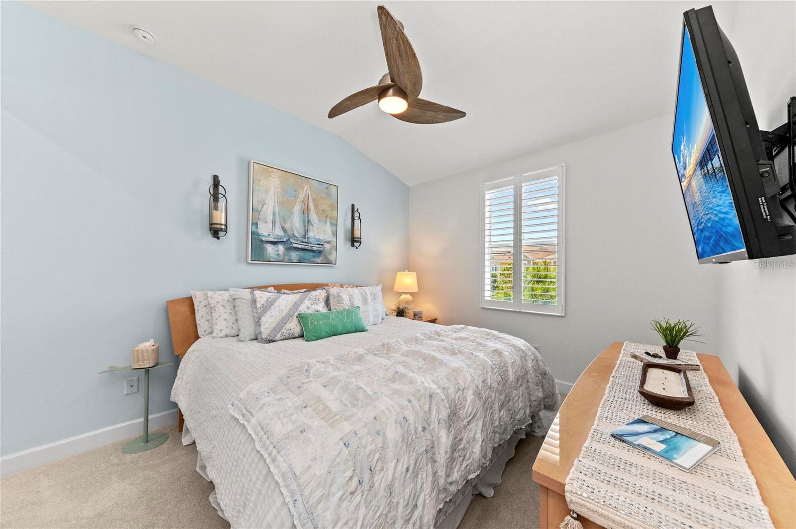 EDGEWATER WALK II/HARBOUR ISLE - Residential