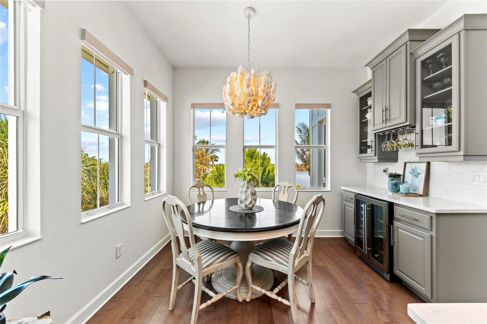 EDGEWATER WALK II/HARBOUR ISLE - Residential