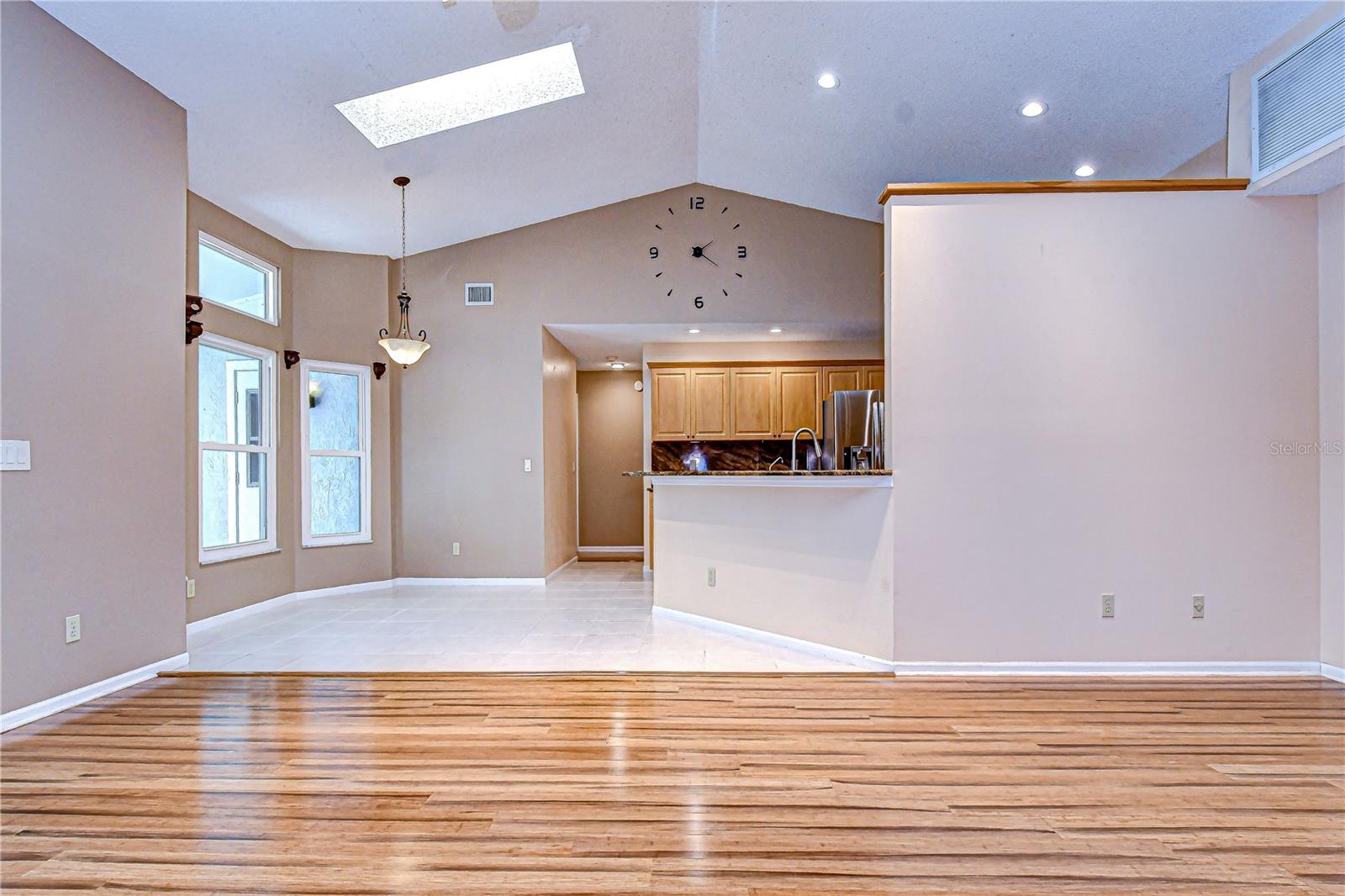 COUNTRYWAY - Residential