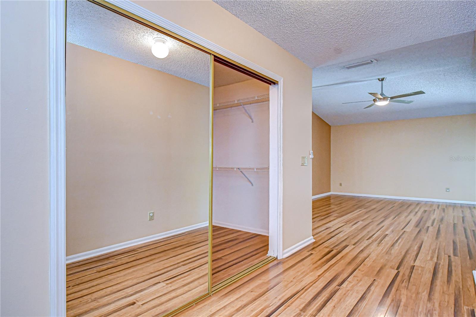 COUNTRYWAY - Residential