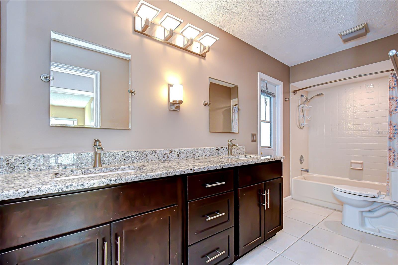 COUNTRYWAY - Residential