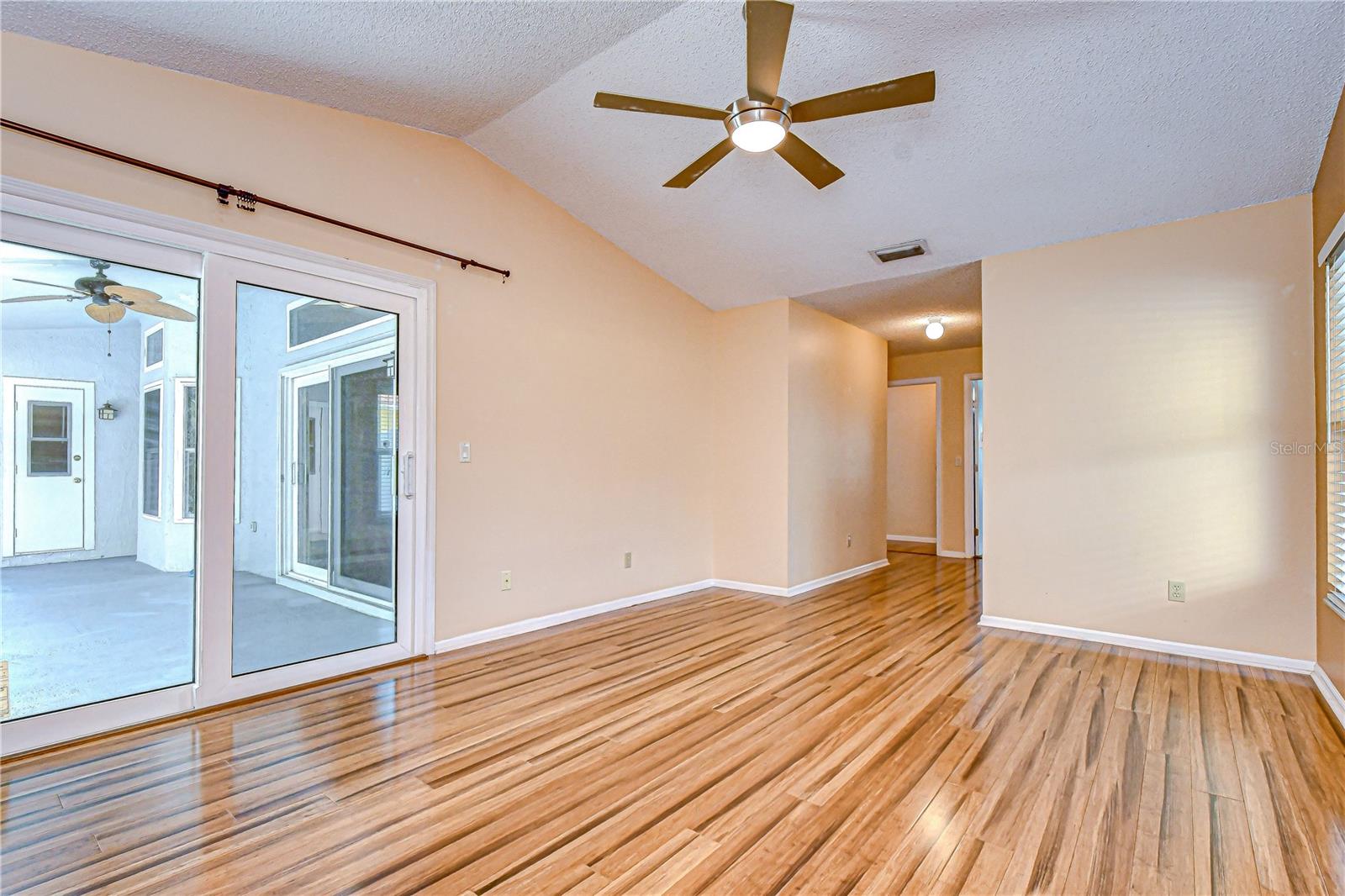 COUNTRYWAY - Residential