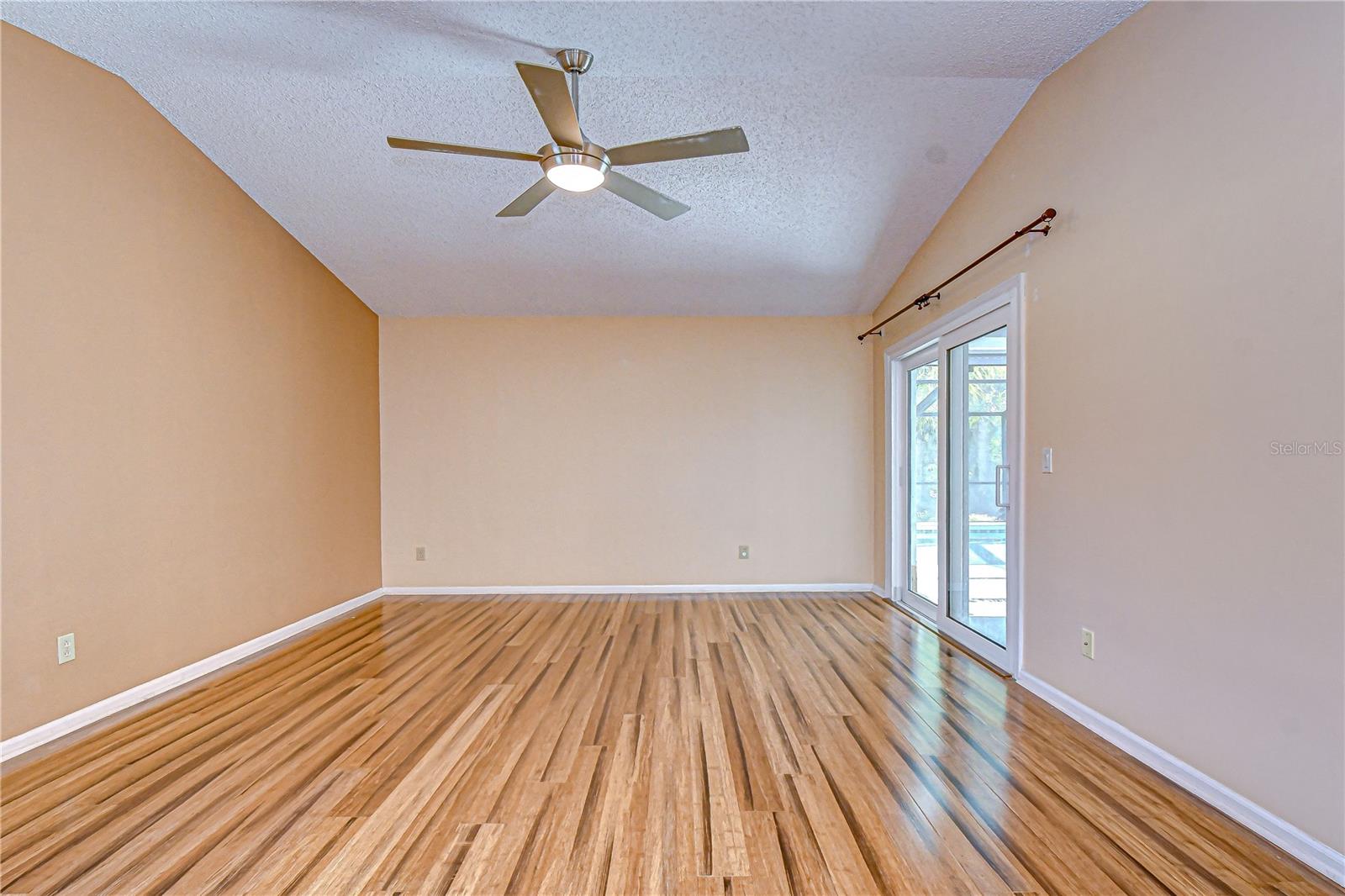 COUNTRYWAY - Residential