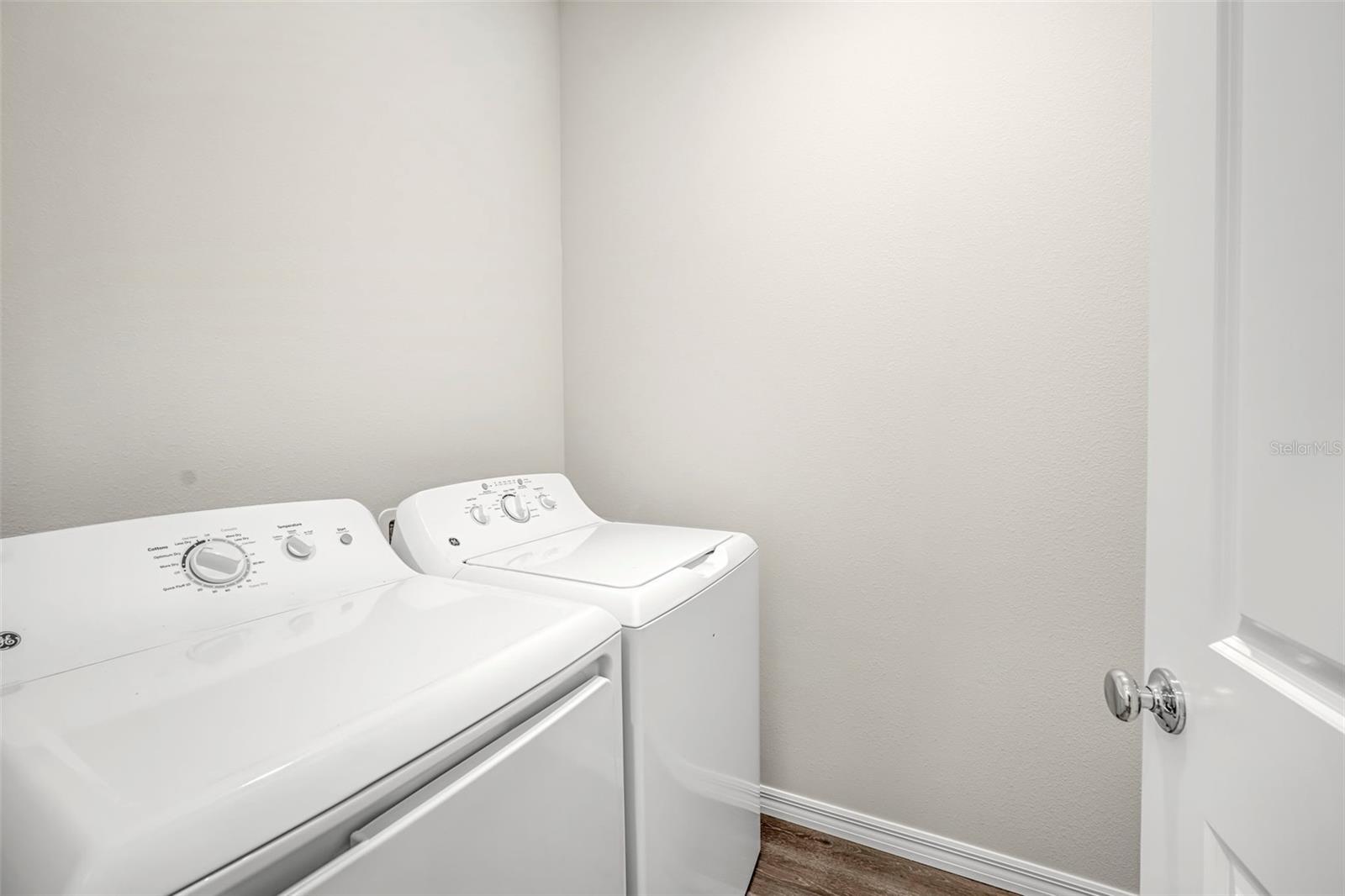 GLEN LAKES PH 1 - Residential