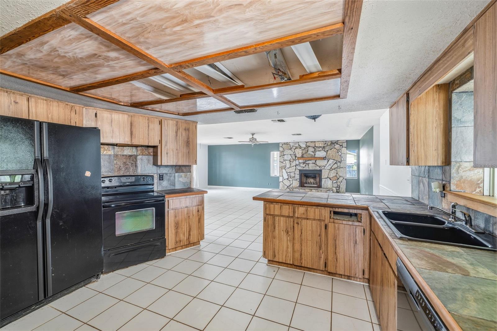 NORTH GROVE ADD - Residential