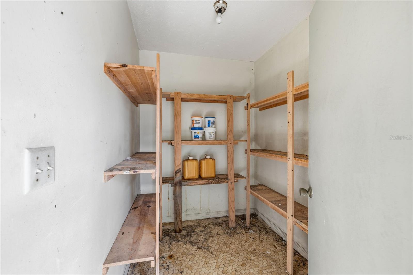 NORTH GROVE ADD - Residential