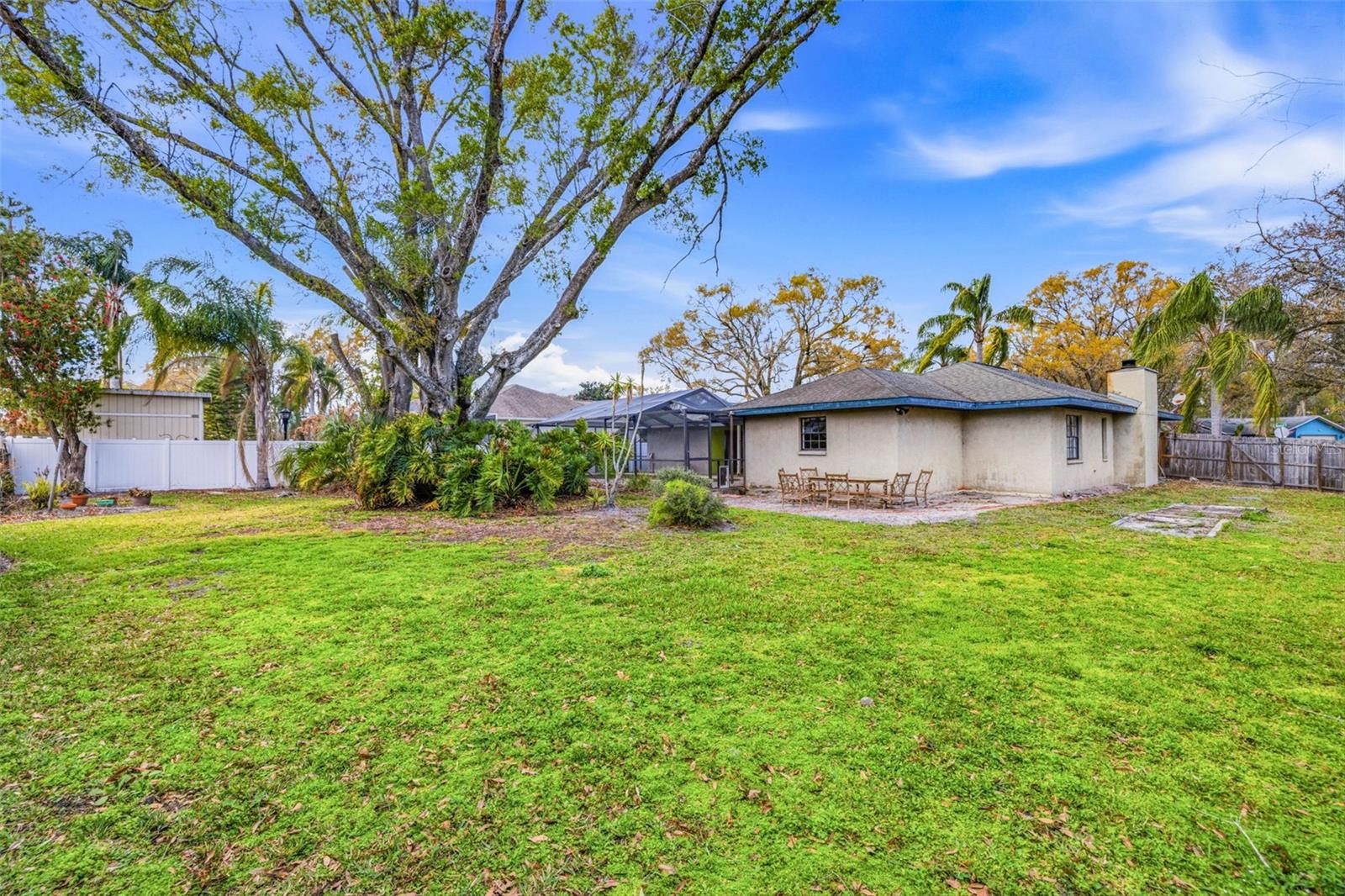 NORTH GROVE ADD - Residential