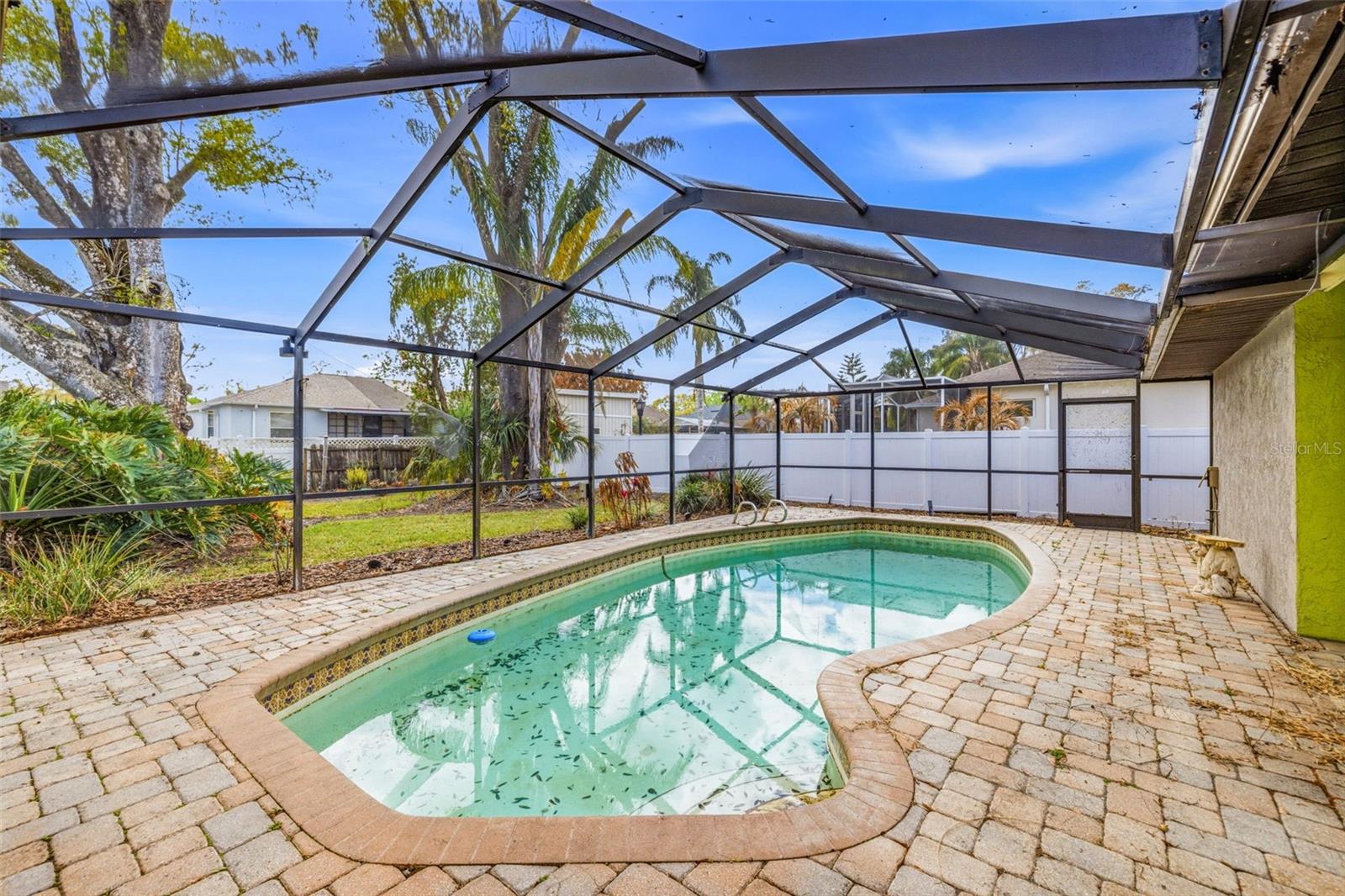 NORTH GROVE ADD - Residential