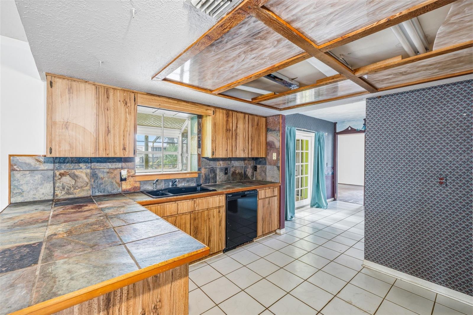 NORTH GROVE ADD - Residential