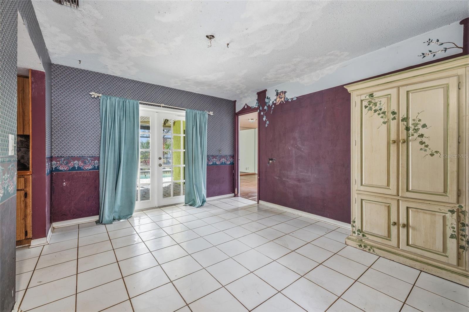 NORTH GROVE ADD - Residential