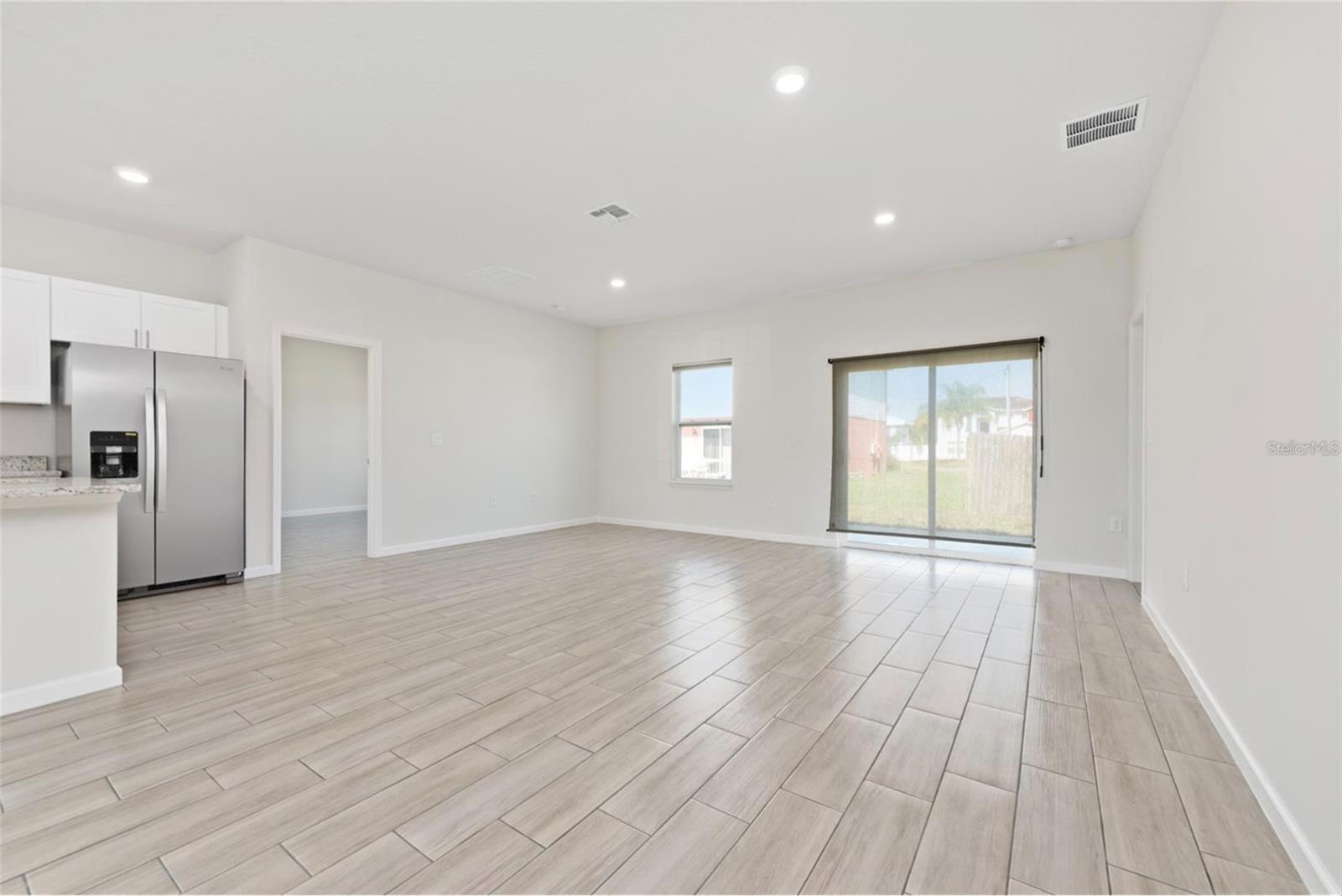 POINCIANA NBRHD 05 NORTH VILLAGE 03 - Residential Lease