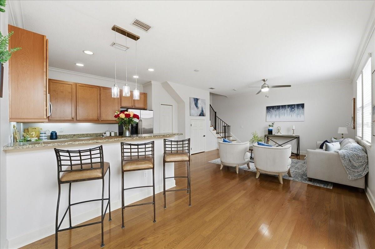 PACKWOOD TWNHMS - Residential