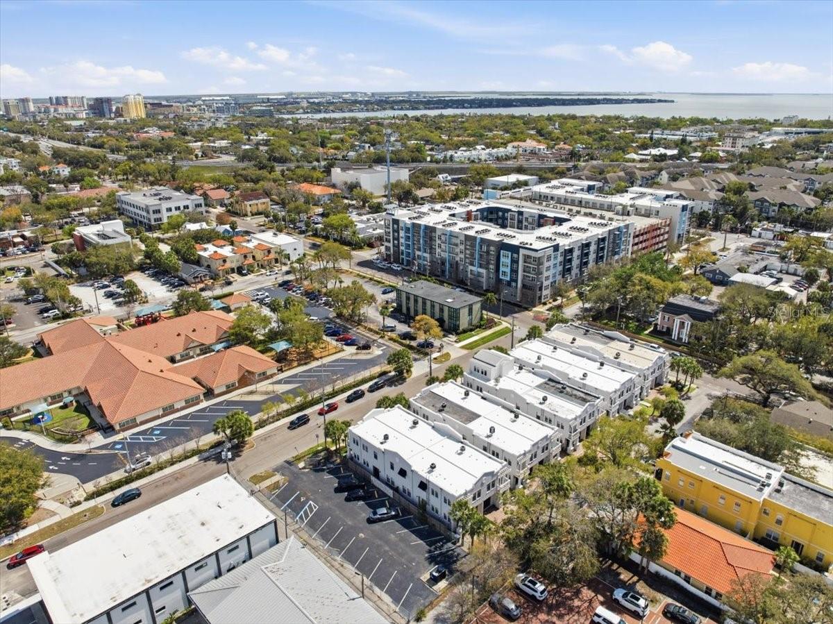 PACKWOOD TWNHMS - Residential