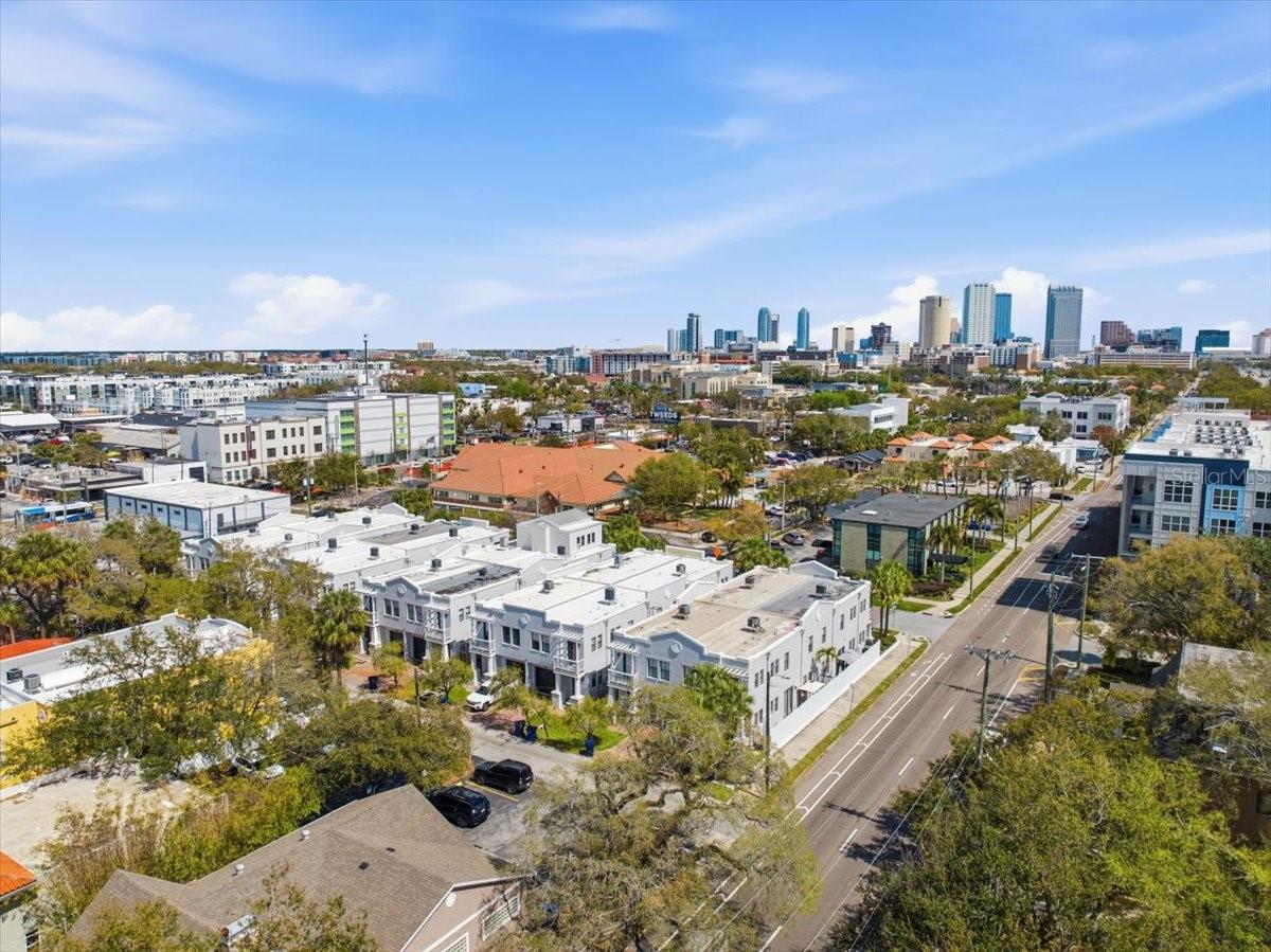 PACKWOOD TWNHMS - Residential