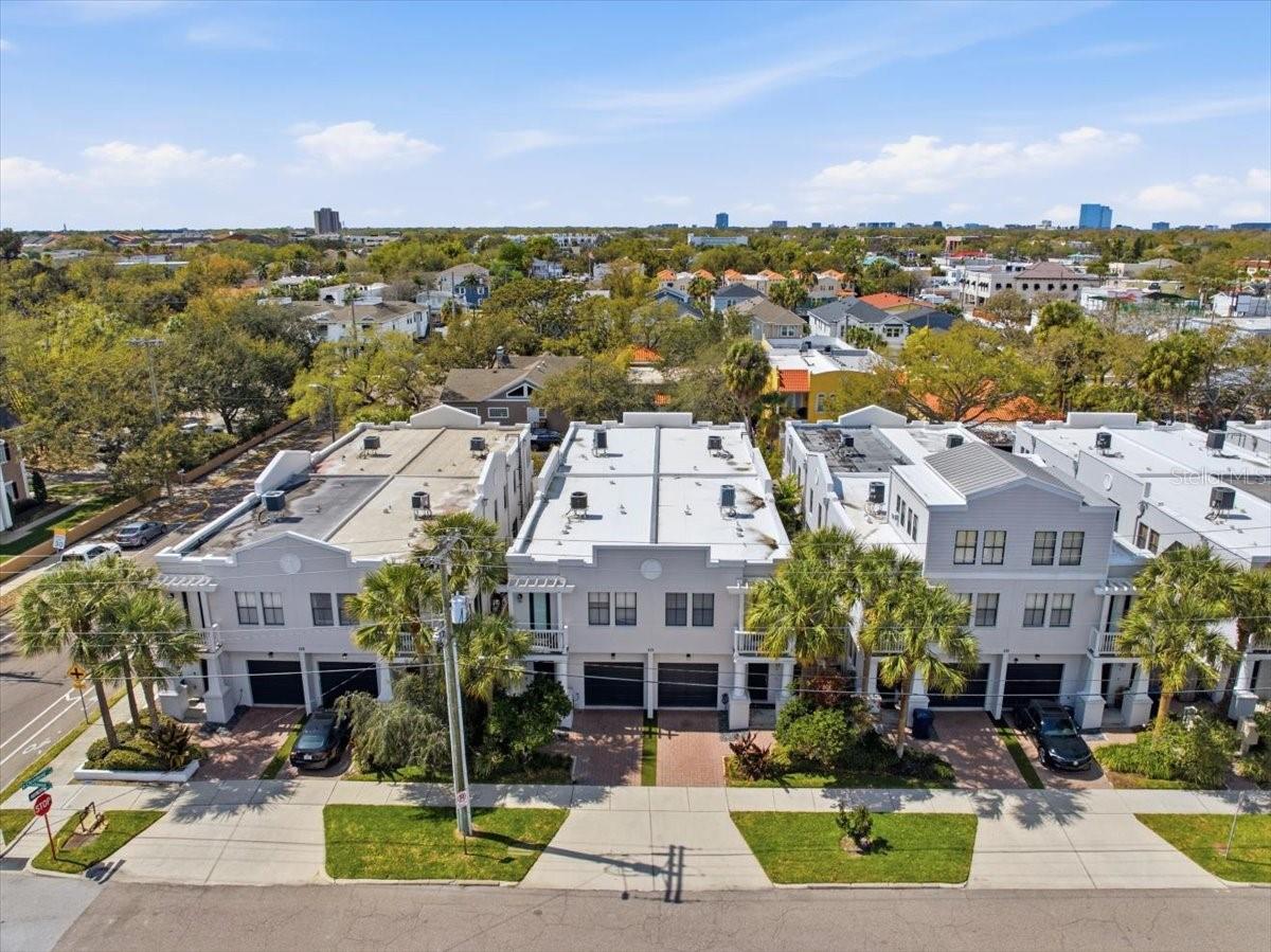 PACKWOOD TWNHMS - Residential