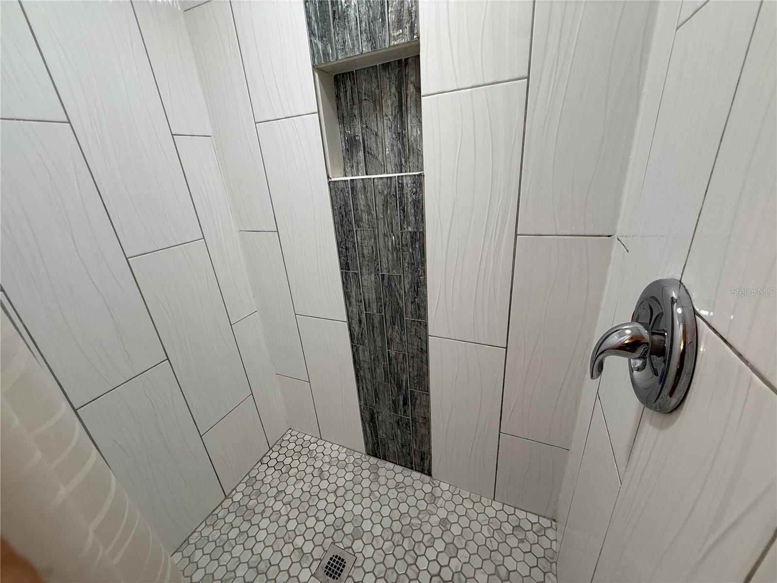 ZEPHYRHILLS COLONY CO - Residential Lease