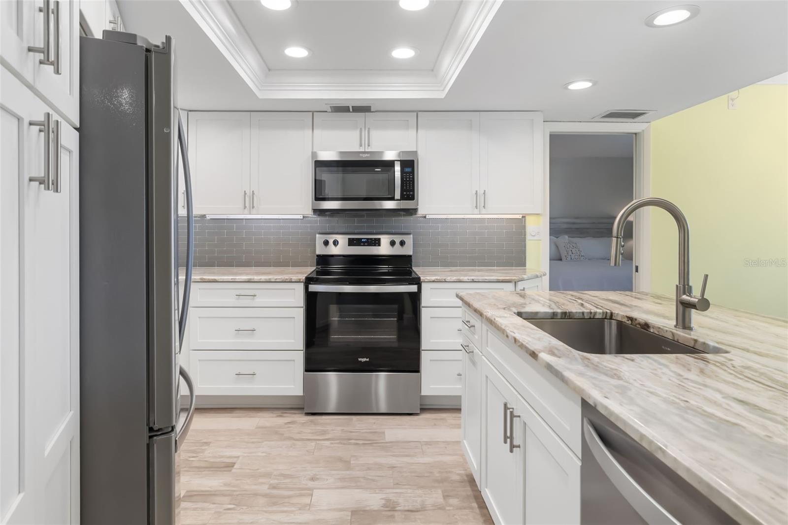 SARASOTA SURF & RACQUET - Residential