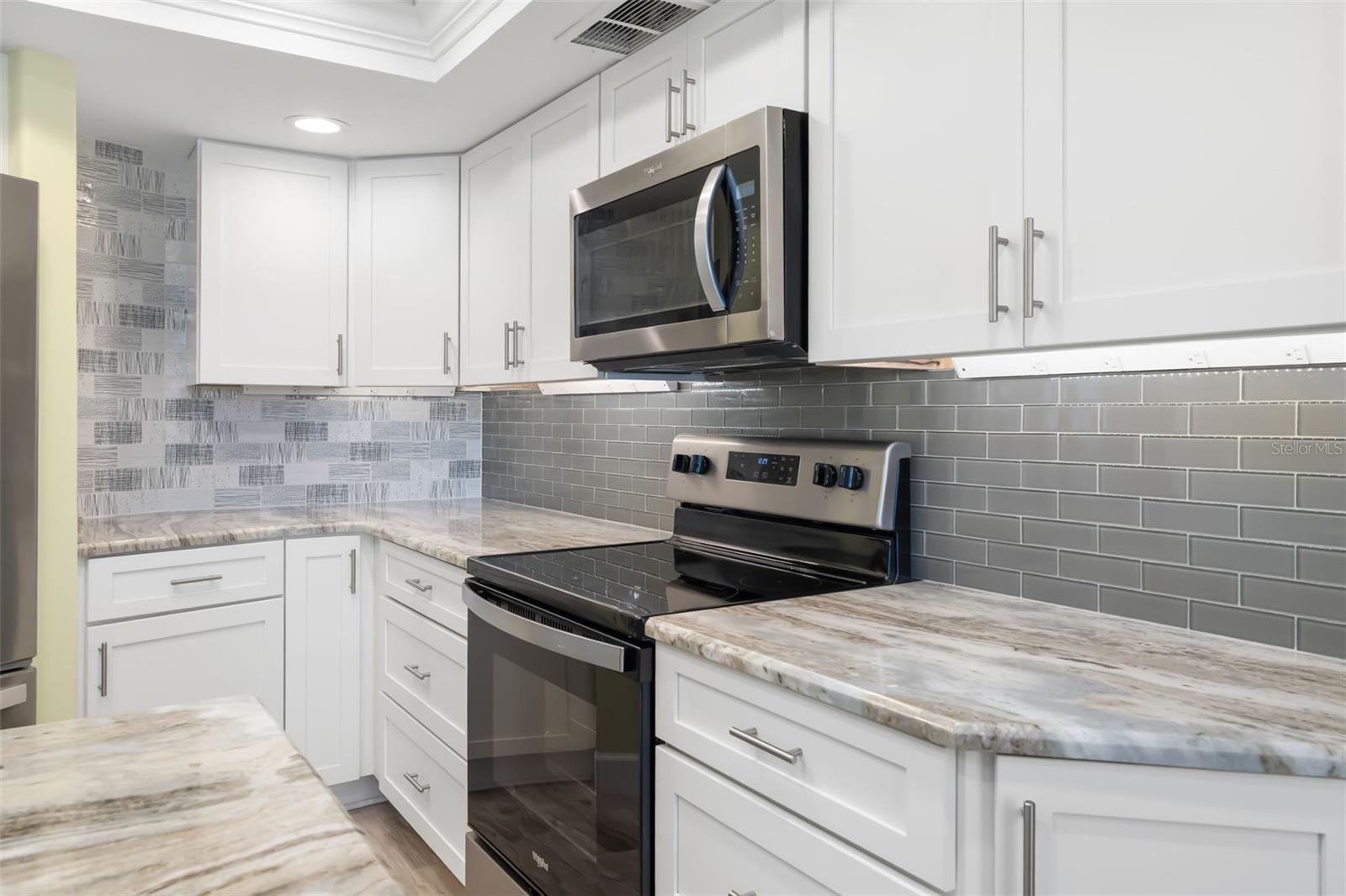 SARASOTA SURF & RACQUET - Residential