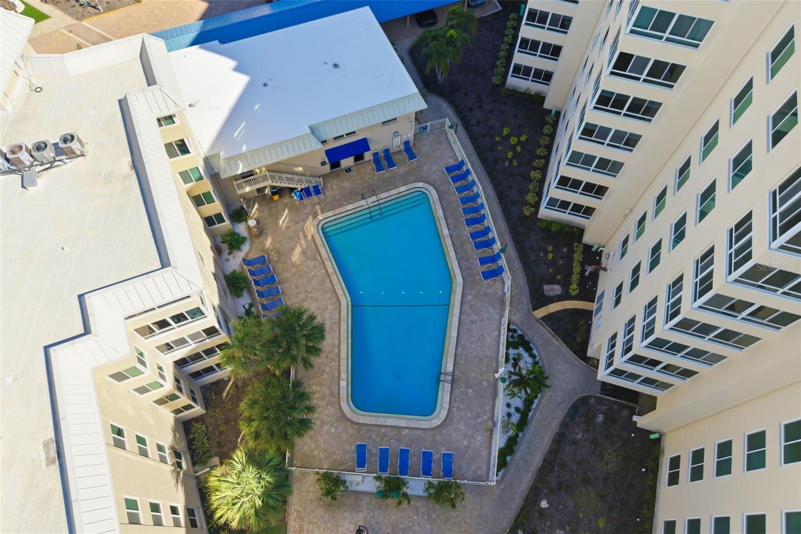 SARASOTA SURF & RACQUET - Residential