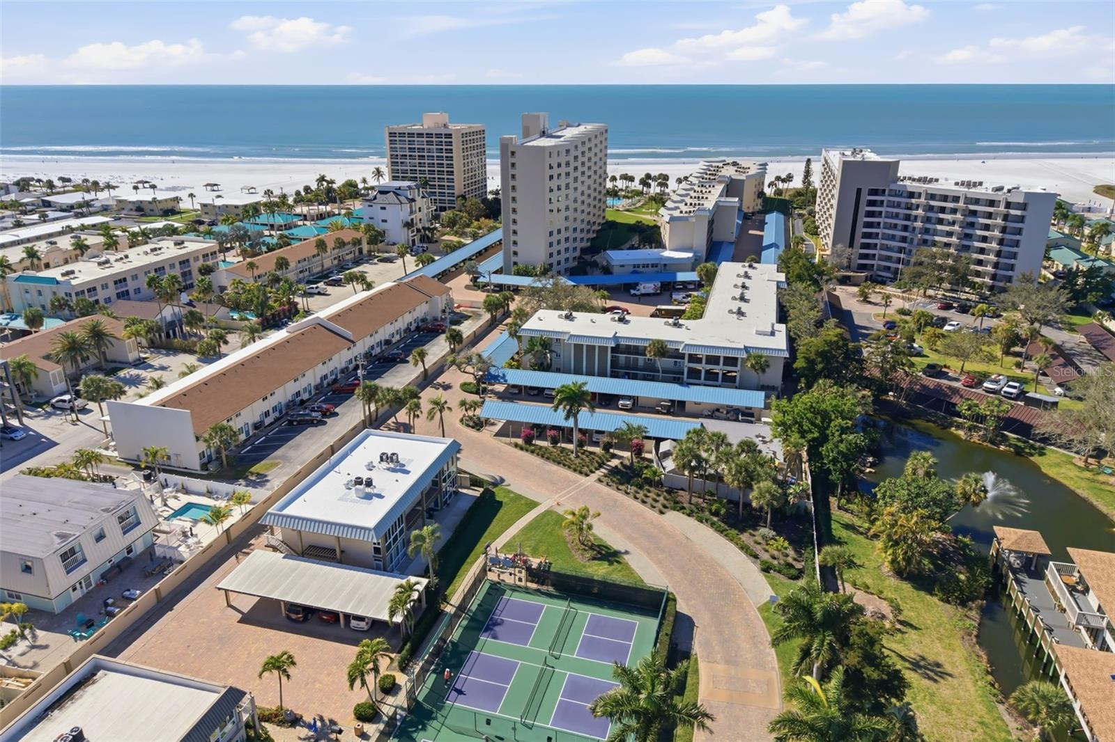 SARASOTA SURF & RACQUET - Residential