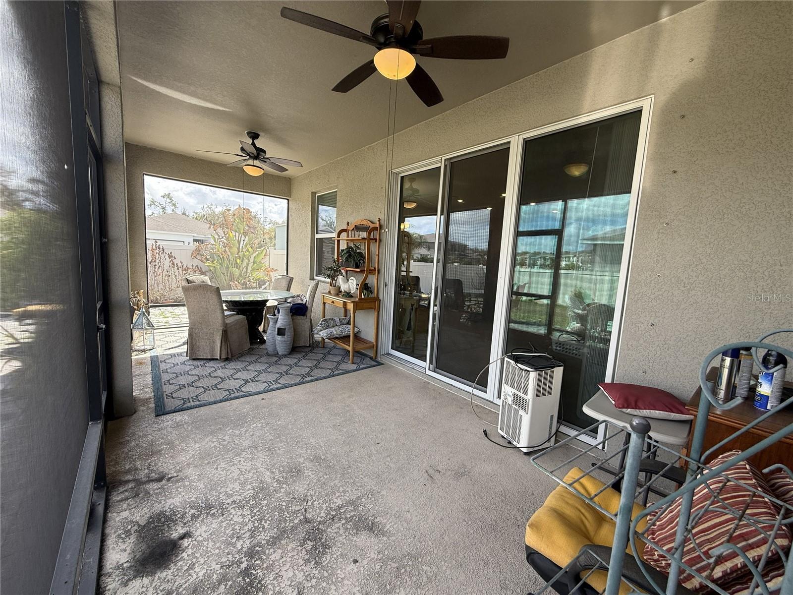 SOUTHERN OAKS PH I & II - Residential